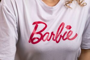 Barbiecore Trend: How To Wear It?
