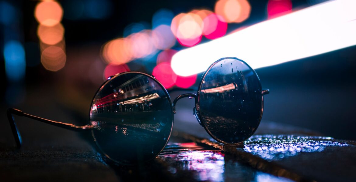 round sunglasses