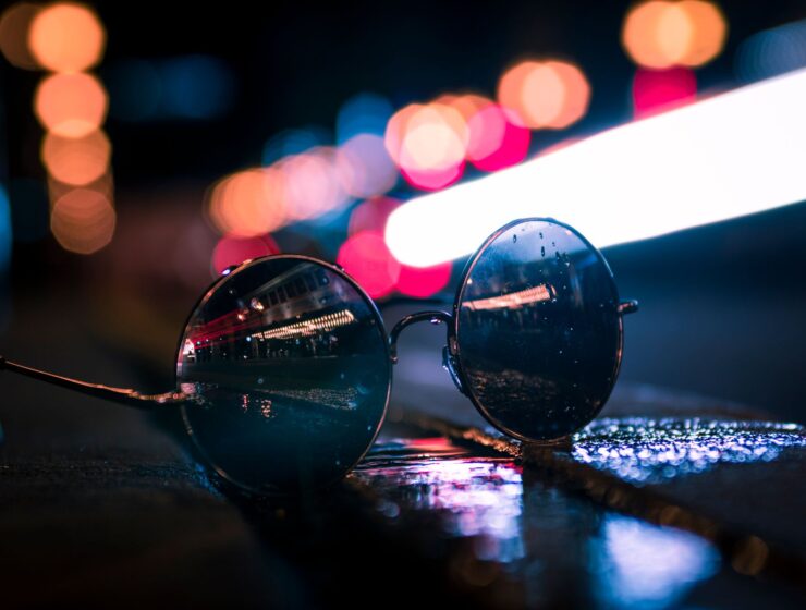 round sunglasses