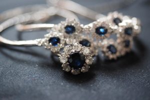 How to Sell Fine Jewelry Successfully