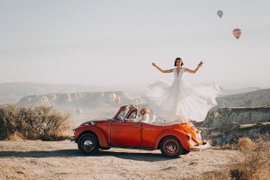 Vintage Wedding Ideas That Won’t Break the Bank